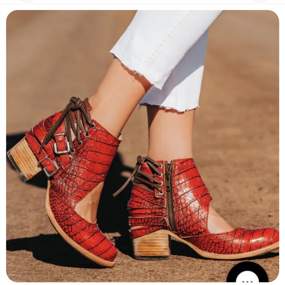 Freebird by Steven Desert in Red Croc NWB